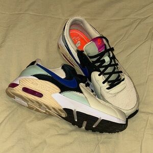 Nike women’s Air Max Excee 'Fossil Hyper Blue'